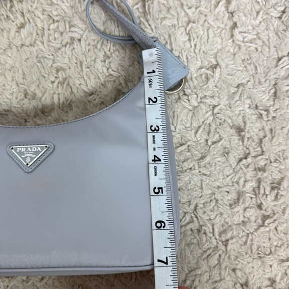 Prada Re-Edition 2000‎ Re-Nylon Mini Bag Cornflower Silver-tone - Picture 12 of 16